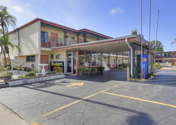 Econo Lodge St Petersburg Central